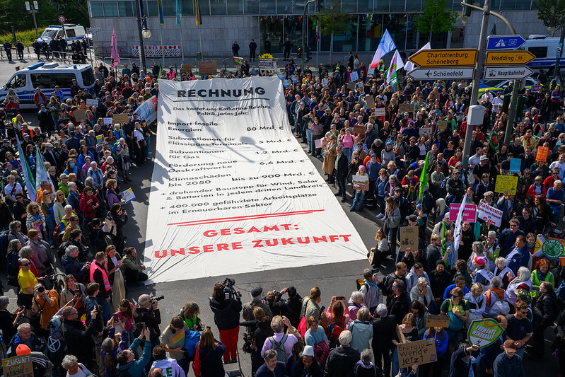 Große Klimarechnung vor CDU Parteizentrale