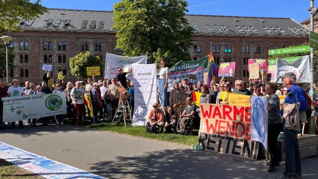 Demonstranten in Mainz